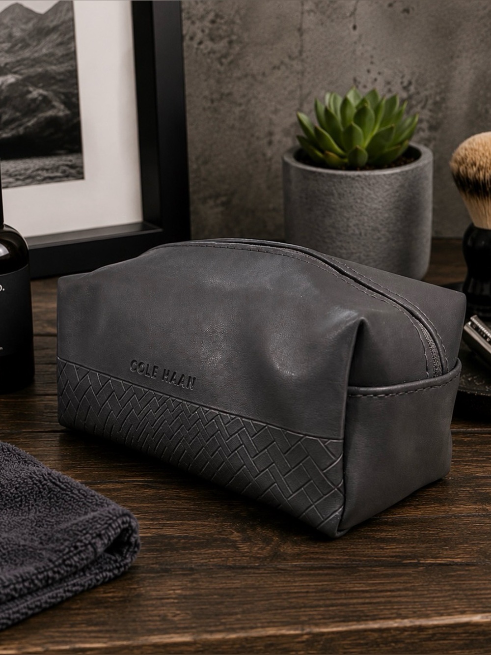 Cole Haan Dark Gray American Airlines Amenity Kit Toiletry Cosmetic Bag